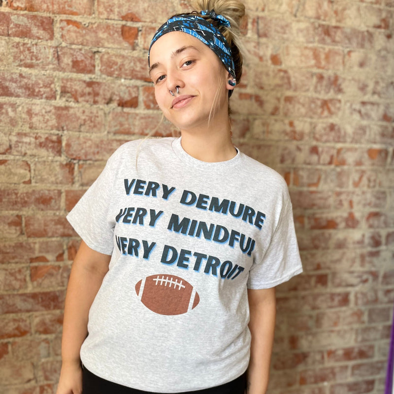 Demure Mindful Detroit T-Shirt - The Sassy Olive