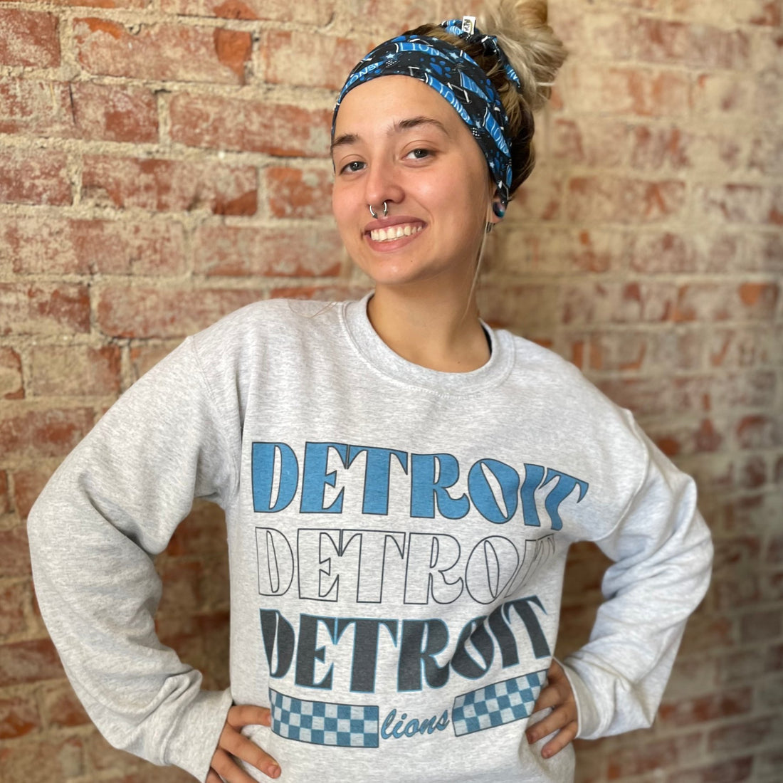 Detroit x3 Crewneck Sweatshirt - The Sassy Olive